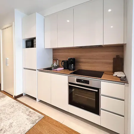 Waterfront - Na Vodi - Gallery Luxury