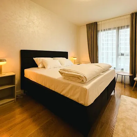 Waterfront - Na Vodi - Gallery Luxury